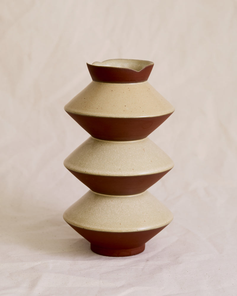 Flake Rim Vase Z8