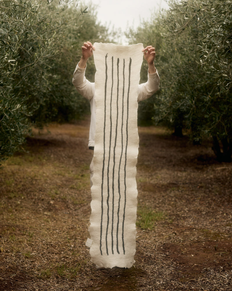 Table Runner 01, by Ceil